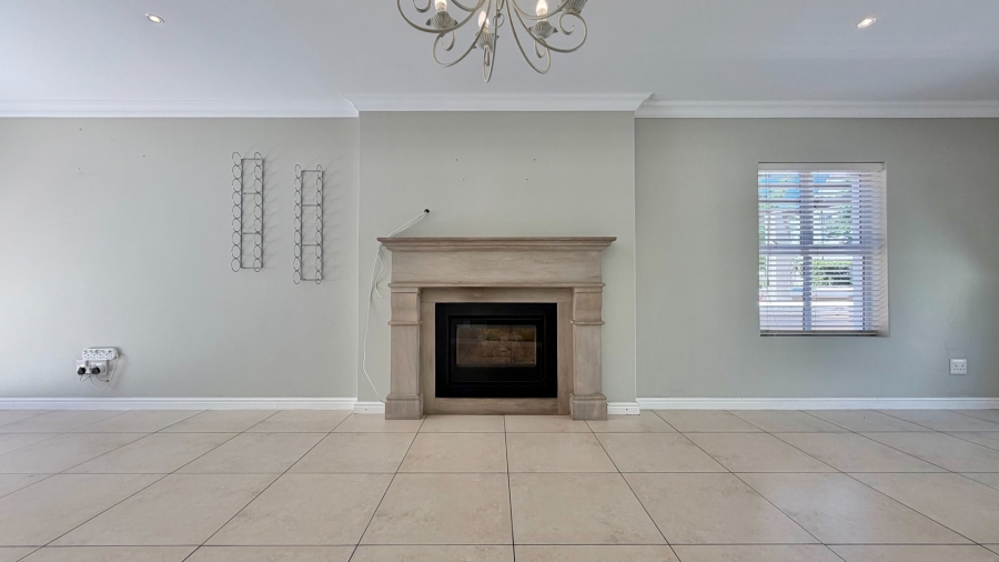 3 Bedroom Property for Sale in Kylemore Western Cape